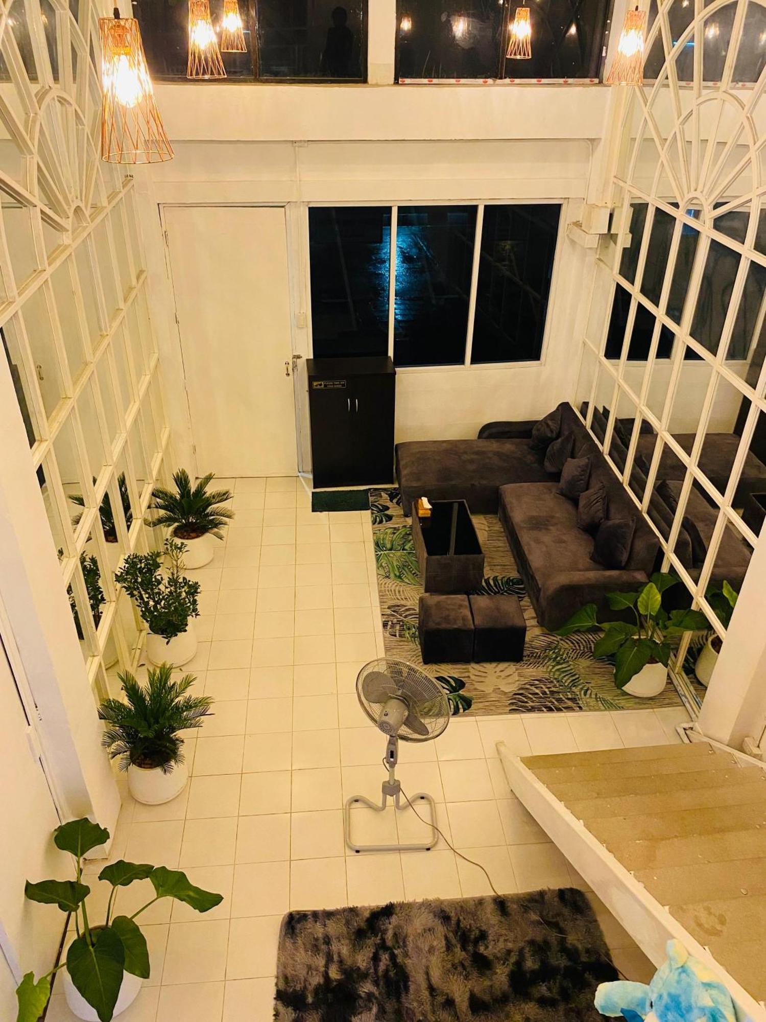 Lemon Tree Hostel Khaosan 방콕 외부 사진