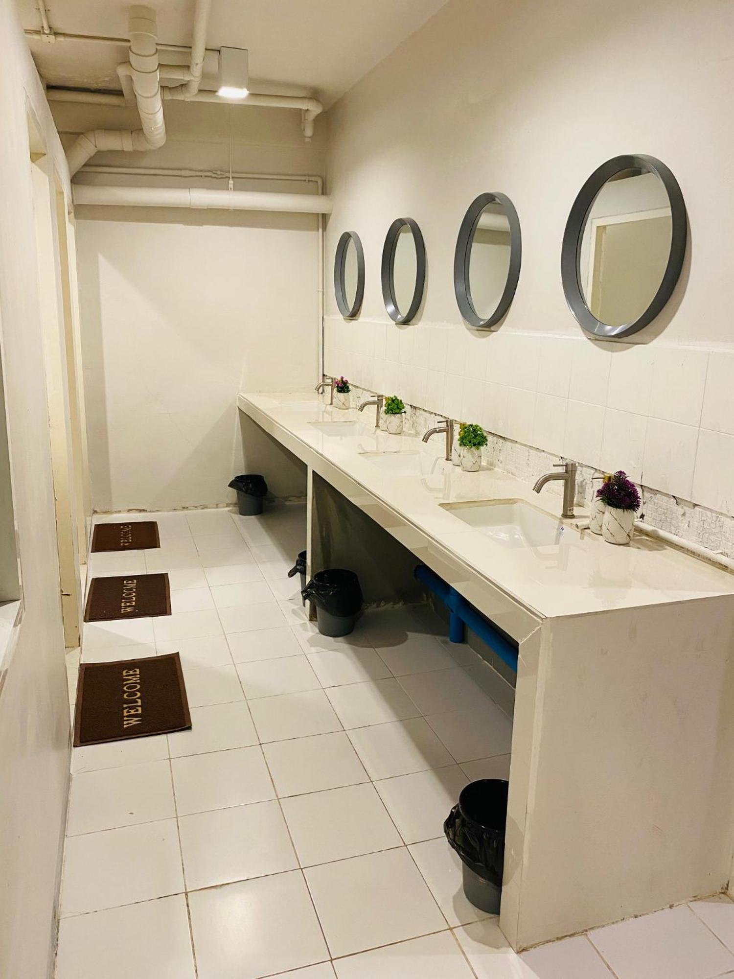 Lemon Tree Hostel Khaosan 방콕 외부 사진