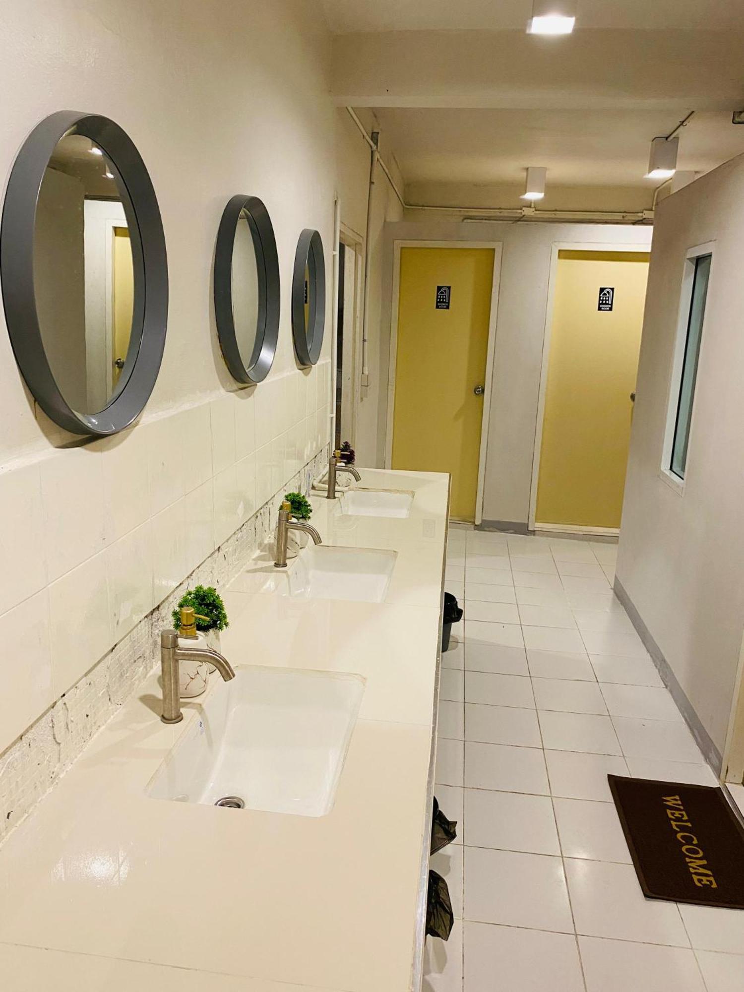 Lemon Tree Hostel Khaosan 방콕 외부 사진